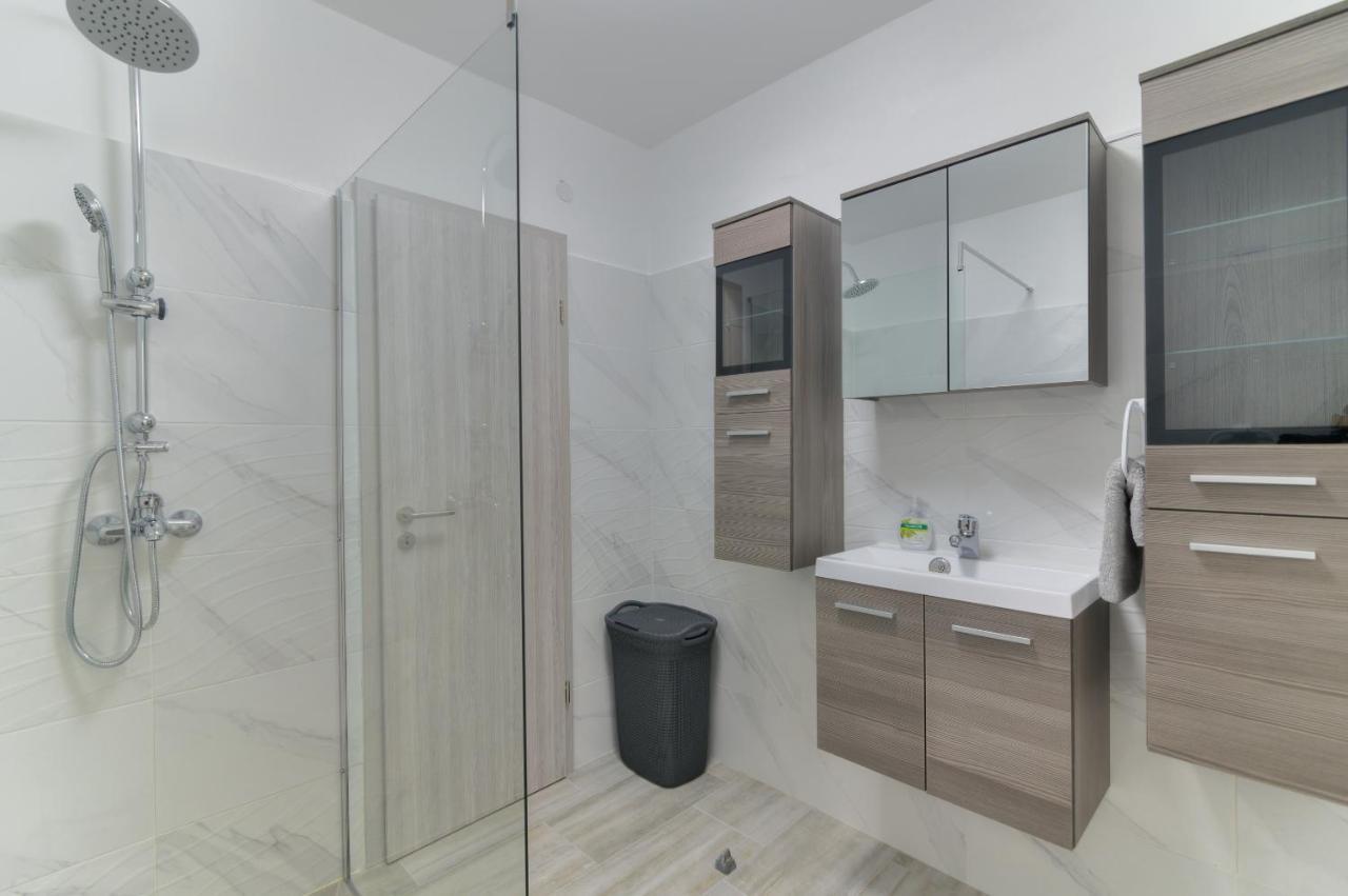 Demi II Apartman Zengg Kültér fotó