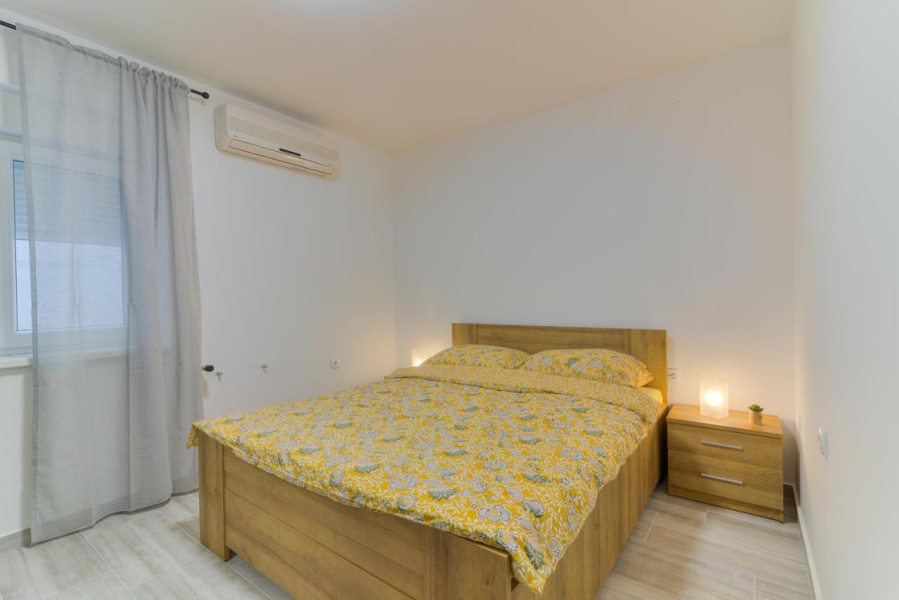 Demi II Apartman Zengg Kültér fotó