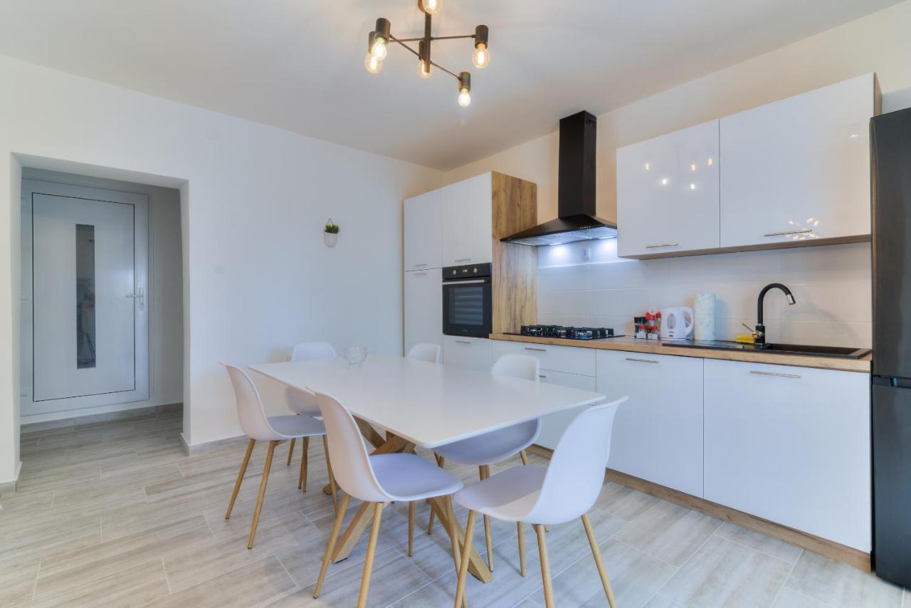 Demi II Apartman Zengg Kültér fotó